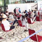 Foto 1 - Sentra Vaksinasi COVID-19 _Vaksinasi di Bandara_ - Kerjasama antara Kemenkes, Angkasa Pura II, dan Traveloka (12 Juli 2021)