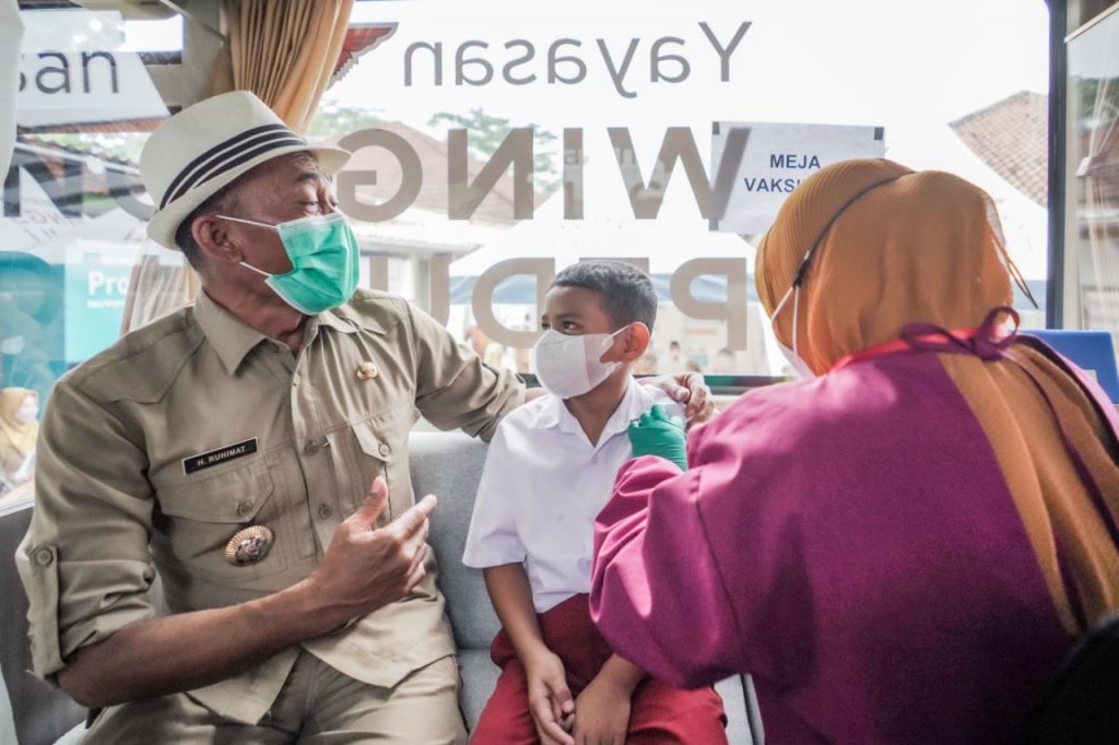 Gandeng Yayasan Wings Peduli, Pemkab Subang Gencarkan Vaksinasi Anak Vaccination Bus