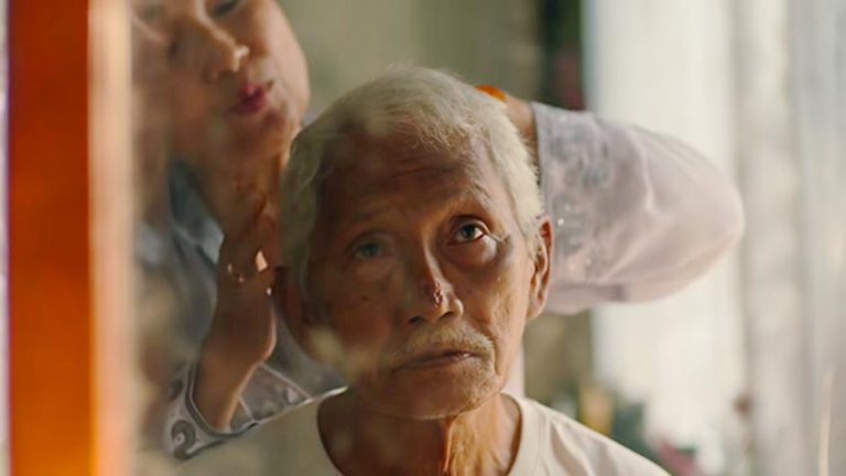 Downy - The Power of a Hug