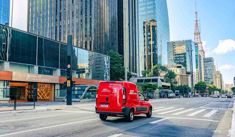 J&T Express secara resmi ekspansi di Brazil