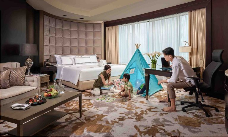 Studio Suite with Family Model