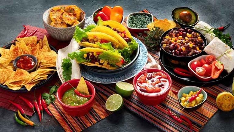 Mexican,Food,,Many,Dishes,Of,The,Mexican,Cuisine,On,Dark