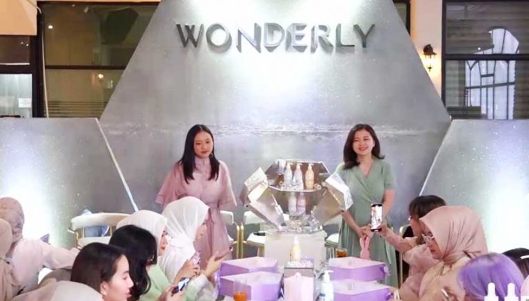 Wonderly (2)