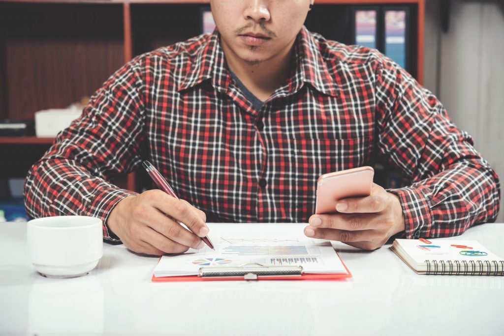 Capai Financial Goals,  Benahi 4 Pola Pikir Keuangan yang Sering Keliru Ini