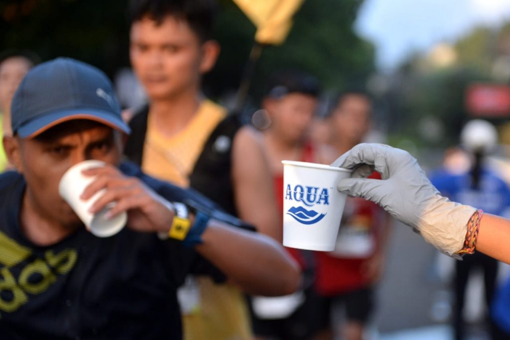 Hadir di Maybank Marathon, AQUA Penuhi Kebutuhan Hidrasi Pelari