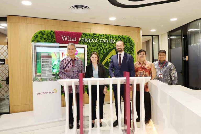 Foto 2 - Peresmian Kantor Hijau AstraZeneca Indonesia untuk Dorong Transisi Sektor Kese
