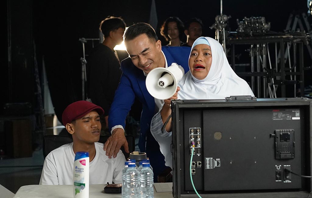 Head & Shoulders - Joe Taslim dengan Ibu Dian dan Ardi untuk Iklan Terbaru