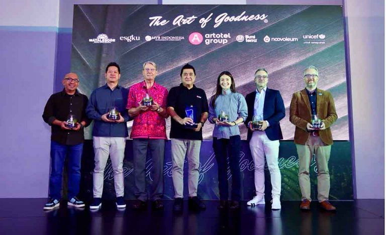TommyHermanses - CEOMatalesoge, RaynaldoSemuel - DirekturESGku, AlistairSpeirs - Founder MBV Sustainability Consultant, TaraSusanto - CoFounder Bumiterra, PhilippeMicone - CEO Noovoleum, BenWeatherley - Chief of P