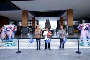 Bpk Yonathan Hani, S.Kom., M.A.P - Wakil Bupati Sumba Timur, Bpk Kaisar Kiasa Kasih Said - Komisaris Utama PT Nahna Maju Bersama, Bpk Daniel Sunu Prasetyo - Director of Operations Artotel Group copy