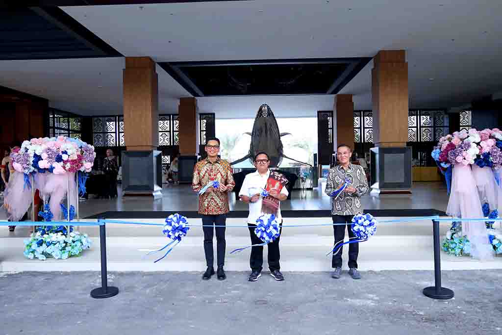 Bpk Yonathan Hani, S.Kom., M.A.P - Wakil Bupati Sumba Timur, Bpk Kaisar Kiasa Kasih Said - Komisaris Utama PT Nahna Maju Bersama, Bpk Daniel Sunu Prasetyo - Director of Operations Artotel Group copy