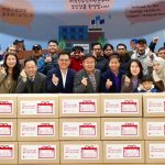 Foto Bersama dengan para migran di Ansan Migrant Community Center copy