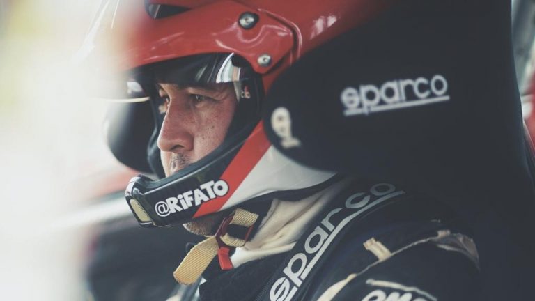 Foto 1 - Rifat Sungkar