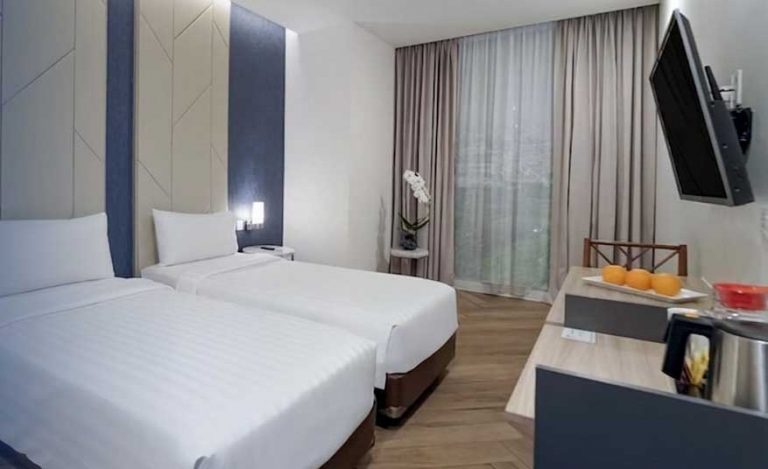 Gemini_Generated_Image_vi1rt6vi1rt6vi1r copy